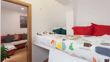 Apartment, 2 Schlafzimmer (3E) | 1 Schlafzimmer, Schreibtisch, Bügeleisen/Bügelbrett