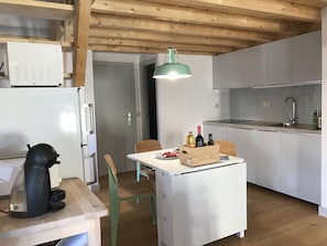 Duplex, Mezzanine (4D) | Private kitchen
