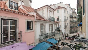 Apartment, 1 Bedroom (1E) | Street view
