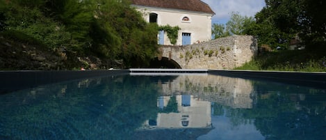 Piscina stagionale all'aperto