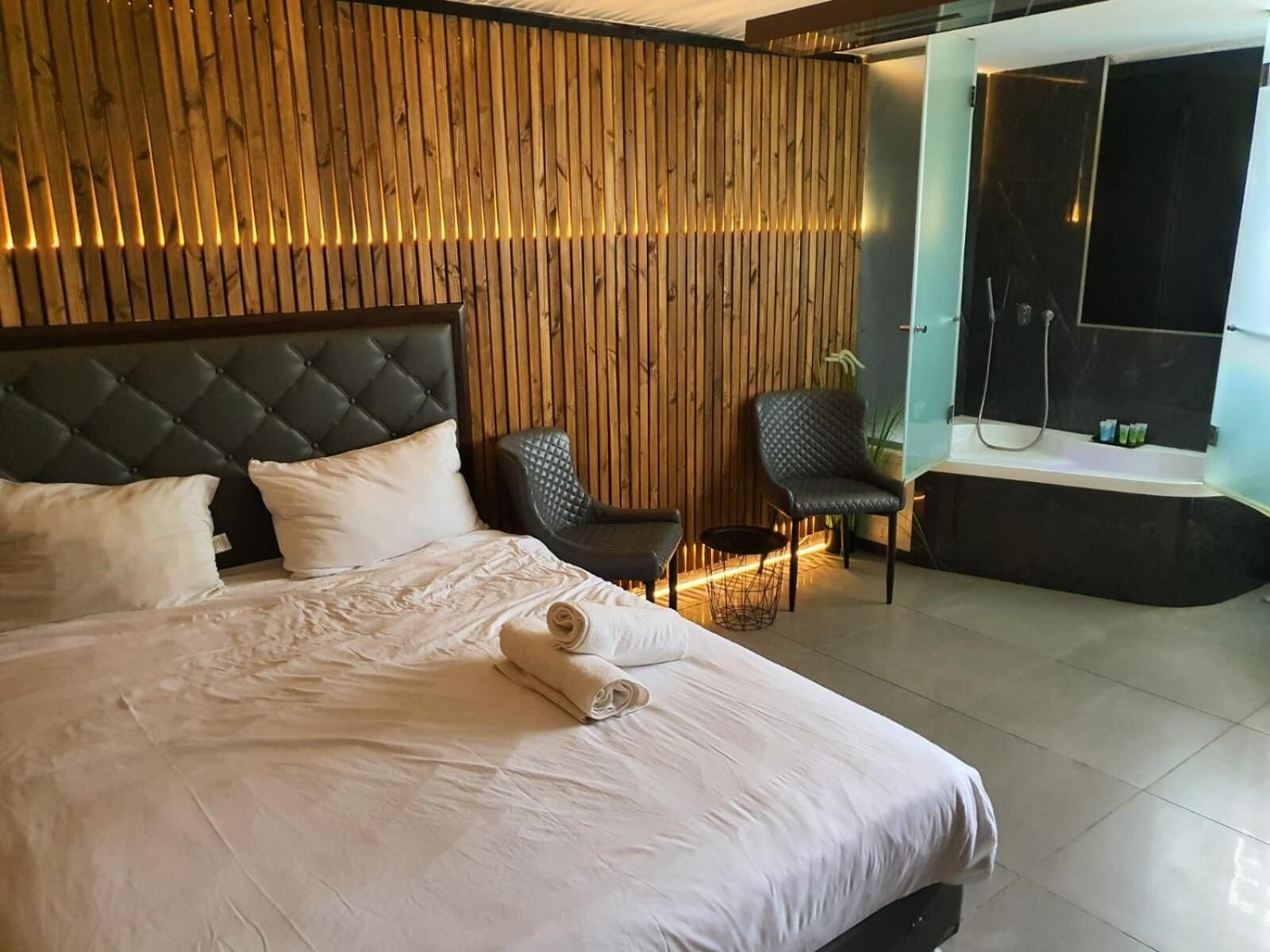Foto - Lago Suites Hotel