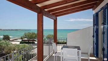 Apartment, 2 Bedrooms | Terrace/patio