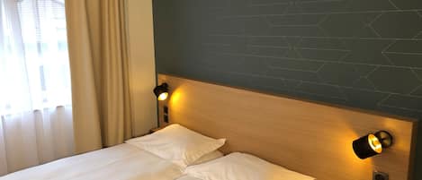 Twin Room | 1 bilik tidur, ruang kerja komputer riba, langsir/tirai gelap terus