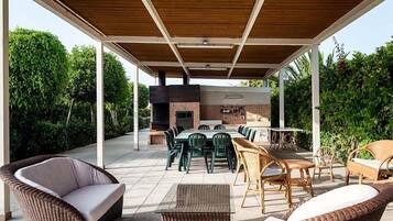 Kondominium, 2 kamar tidur, pemandangan laut, menghadap pantai | Teras/patio