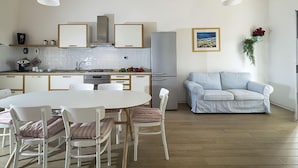 Apartment, 3 Bedrooms | Private kitchen - Villa Muriel - Morgana (Scicli)