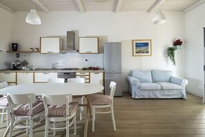 Apartment, 3 Bedrooms | Private kitchen - Villa Muriel - Morgana (Scicli)