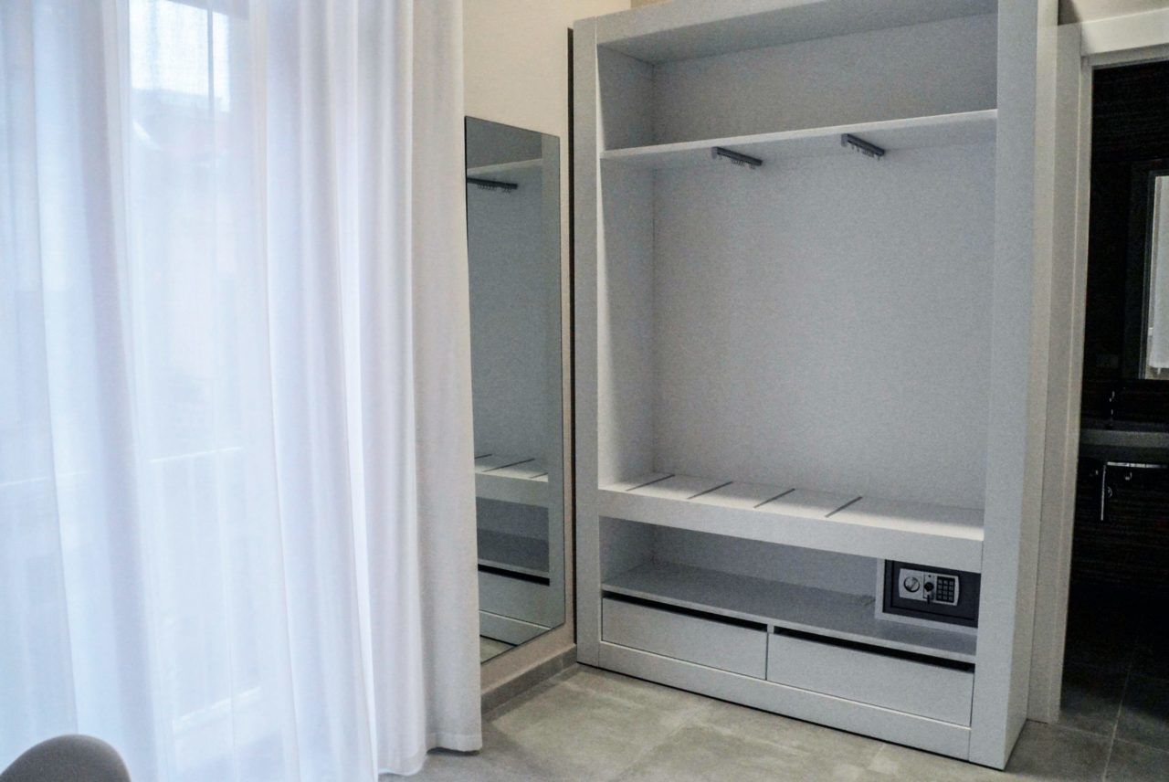 Junior Suite, City View | Room amenity