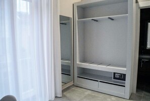 Suite Junior, vue ville | Équipements de la chambre