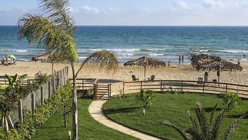 Apartment, 3 Bedrooms | Pemandangan dari bilik