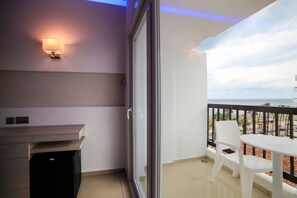 Căn hộ, quang cảnh một góc biển | Quang cảnh từ phòng