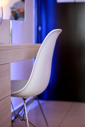 TV màn hình phẳng
