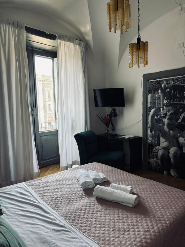 Superior Double Room | Bed sheets - Agatha Hotel (Catania)