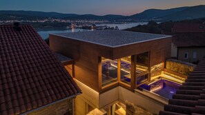 Soins corporels, massages aux pierres chaudes, enveloppements corporels