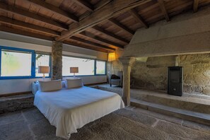 Cabane, 1 chambre (Moura)