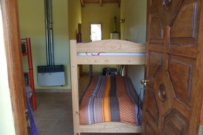 7 bedrooms, Egyptian cotton sheets, premium bedding, down duvets