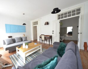 Family Apartment, 1 Bedroom, Balcony, City View (Downtown) | Living room - The Original Lisbon Guesthouse (Lisbon)