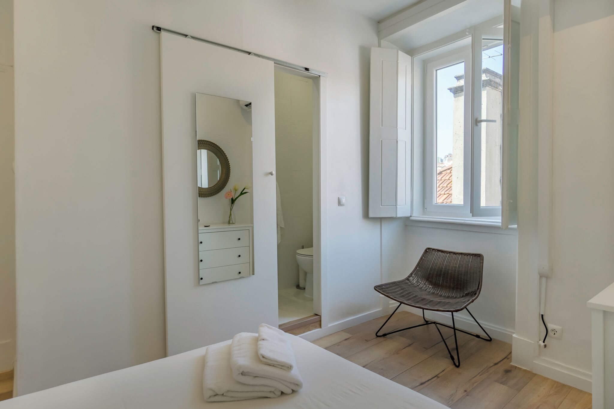 Comfort Suite, City View (Q43) | Free WiFi, bed sheets