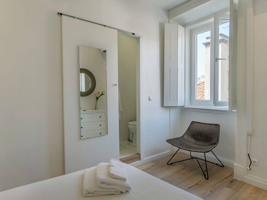 Comfort Suite, City View (Q43) | Free WiFi, bed sheets