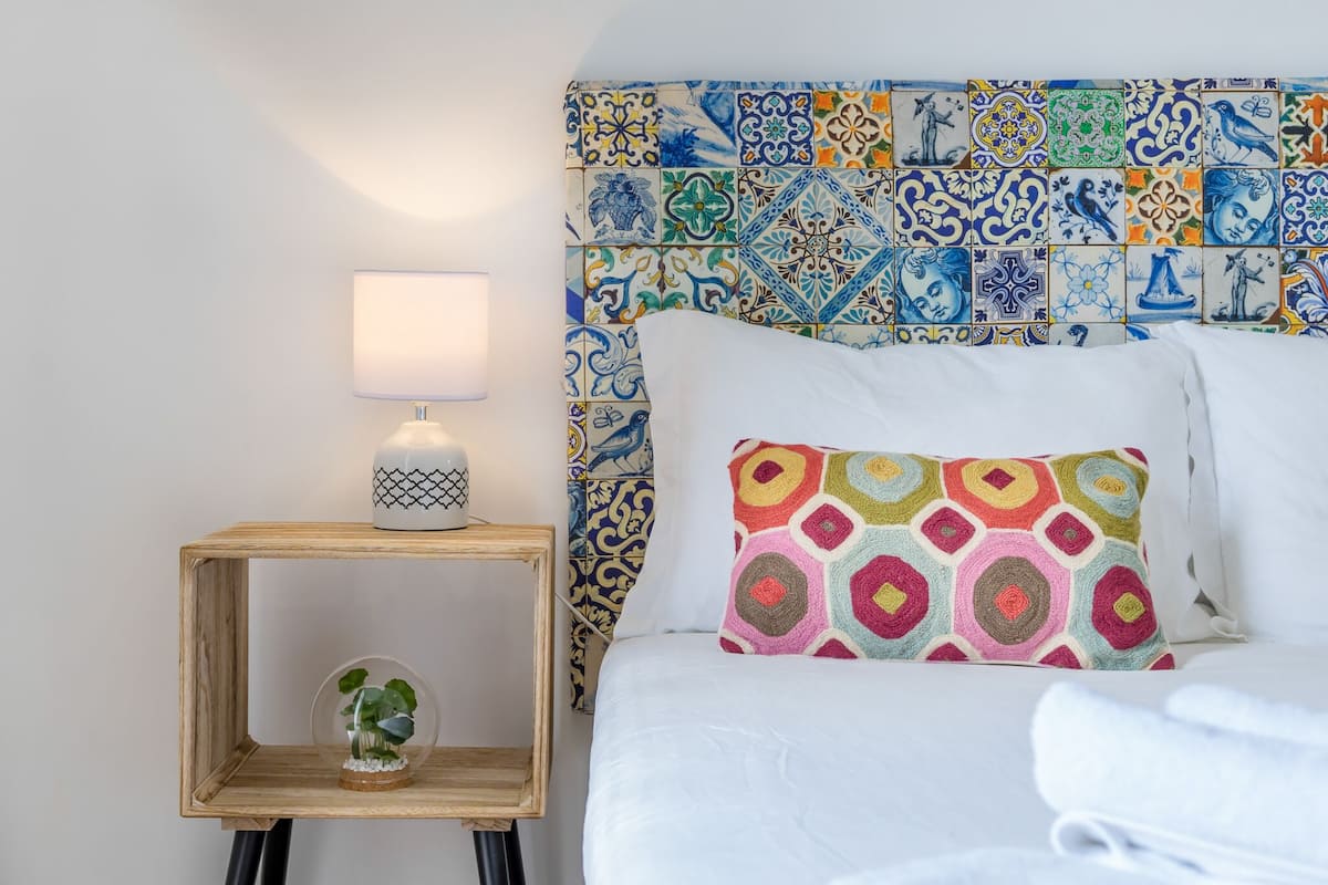 Double Room, 1 Double Bed, Shared Bathroom