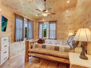 5 bedrooms, iron/ironing board, free WiFi, bed sheets