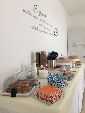 Free daily local cuisine breakfast