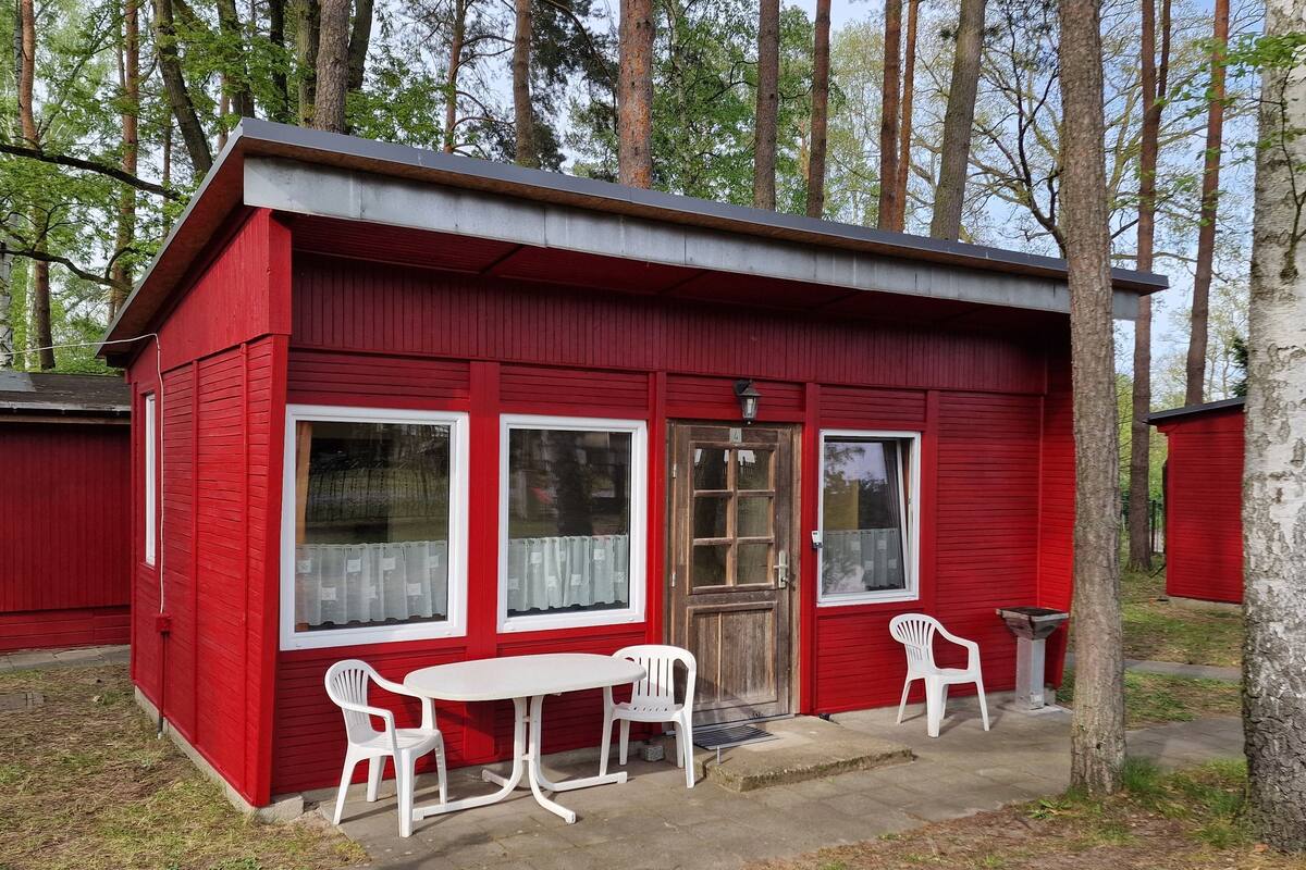 Bungalow – comfort, 1 soverom, ikke-røyk, hageutsikt (Bungalow 4) | Blendingsgardiner, wi-fi (inkludert) og individuelt innredet