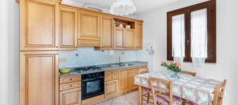 A tan solo 500 m de la playa de arena - Primula 2