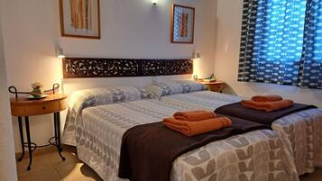 2 Schlafzimmer, Bügeleisen/Bügelbrett, kostenloses WLAN, Bettwäsche