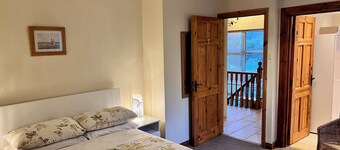 Ashfield Bed and Breakfast