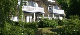 Apartment near the beach in the thatched roof house