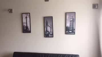 TV layar datar