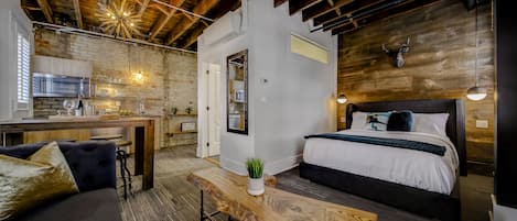 Suite Design, 1 grand lit, non-fumeurs | Coin séjour | TV connectée