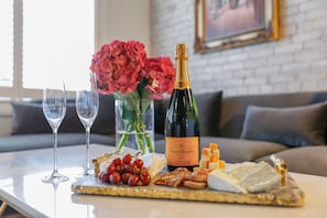 Can't Even Suite | In-room dining