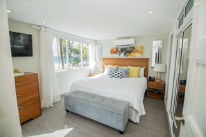 4 bedrooms, in-room safe, iron/ironing board, WiFi