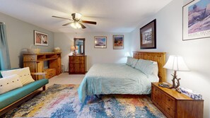 2 bedrooms, WiFi, bed sheets