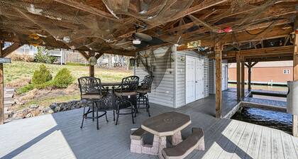 UUSI LUETTELO! Upeat näkymät w / porealtaalle, lasten leikkialue, telakka, kuntosali, näkymät