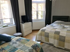 Apartment | Free WiFi, bed sheets - Homewards Frankfurt (Frankfurt)