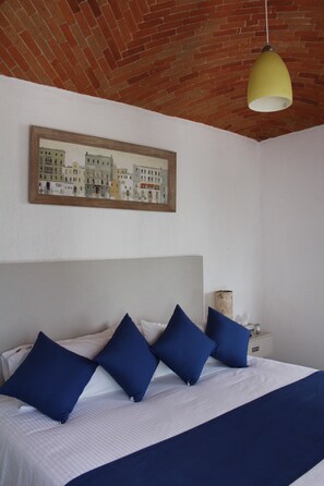 Exclusive Double Room, Non Smoking | Egyptian cotton sheets, premium bedding, down duvets - Hotel Boutique La Herencia (Tequisquiapan)