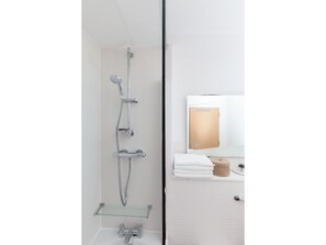 Douche de la salle de bain