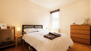 Iron/ironing board, free WiFi