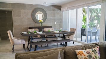 House (3 Bedrooms) | Living area | 20-inch flat-screen TV with cable channels, TV