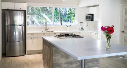 Casa Matuk 3 Refurnished Home Excelent for Family Retreat