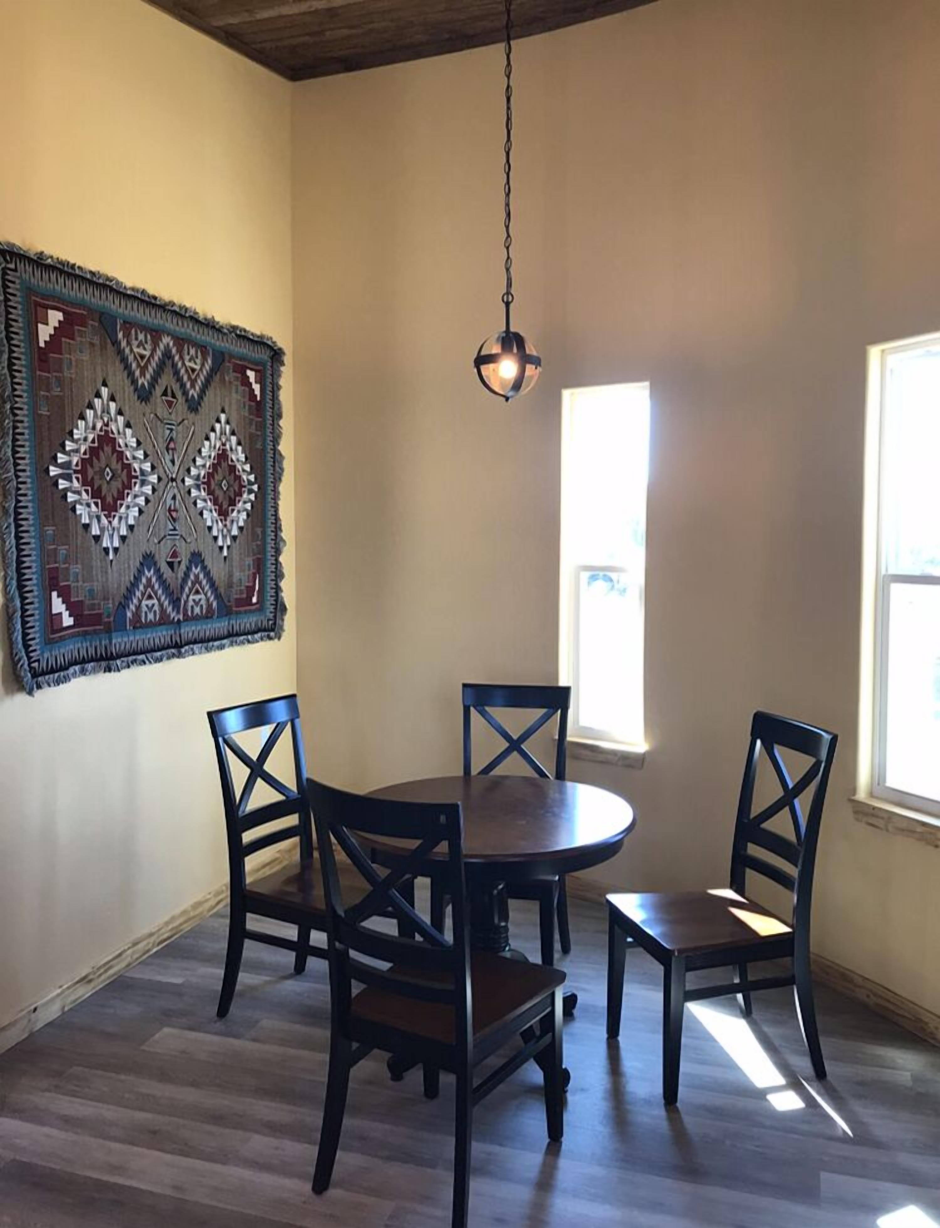 emory suite  | living area