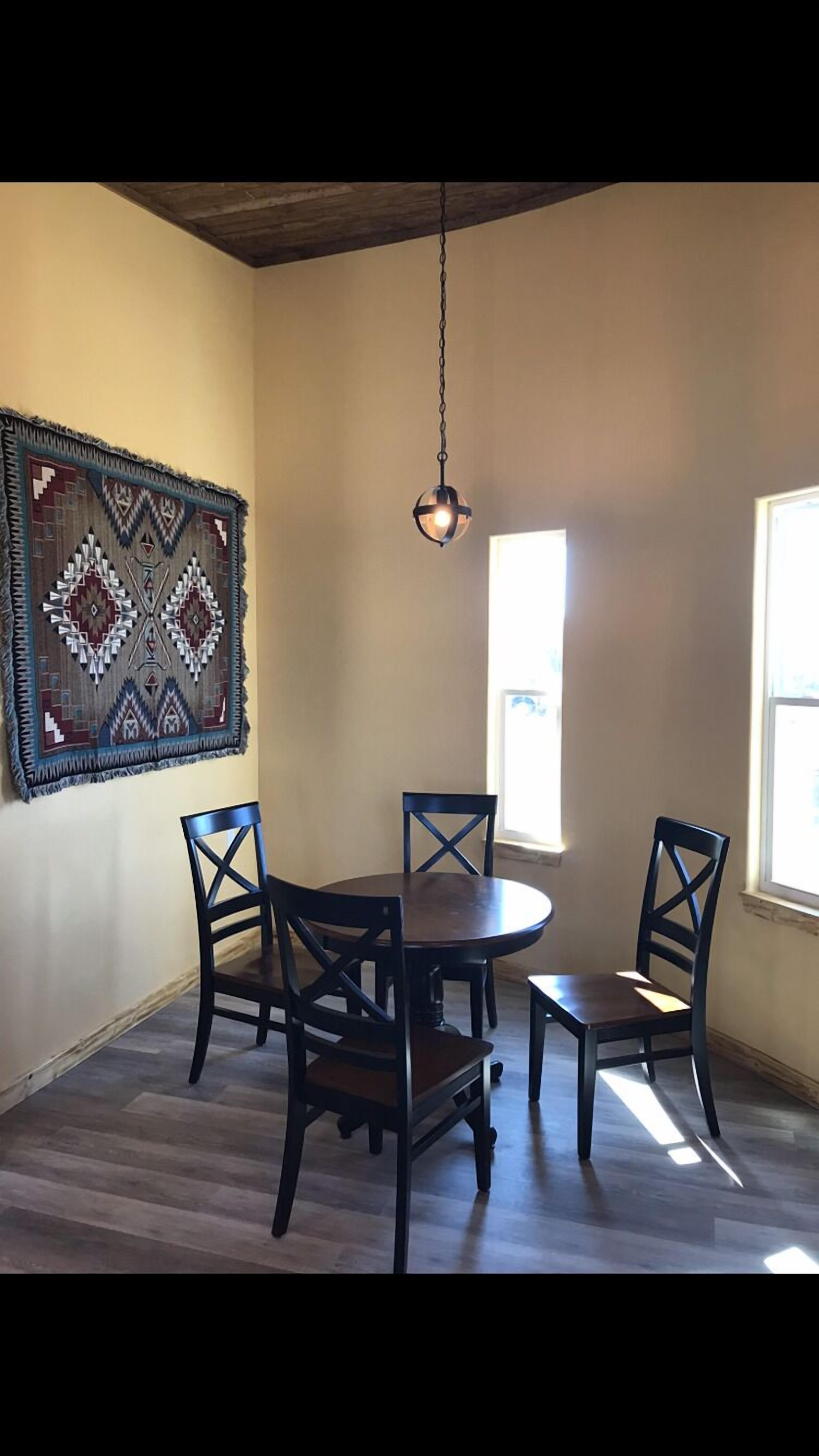 emory suite  | in-room dining