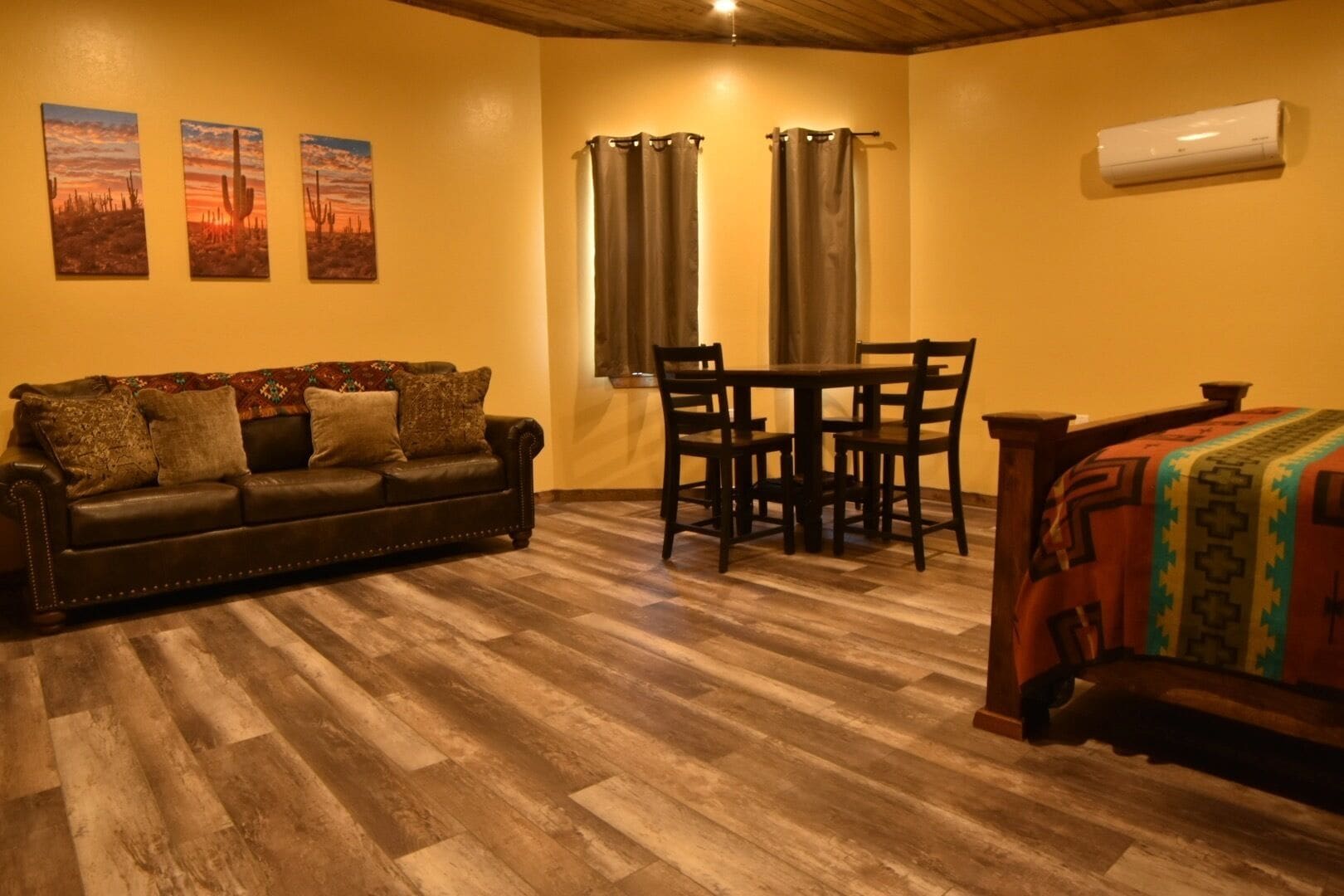 elite room | hypo-allergenic bedding, individually decorated, free wifi, bed sheets