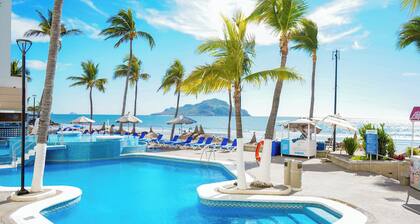 Oceano Palace Beach Resort