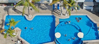 Oceano Palace Beach Resort