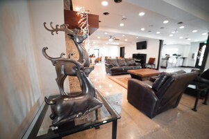 Sala de estar en el lobby