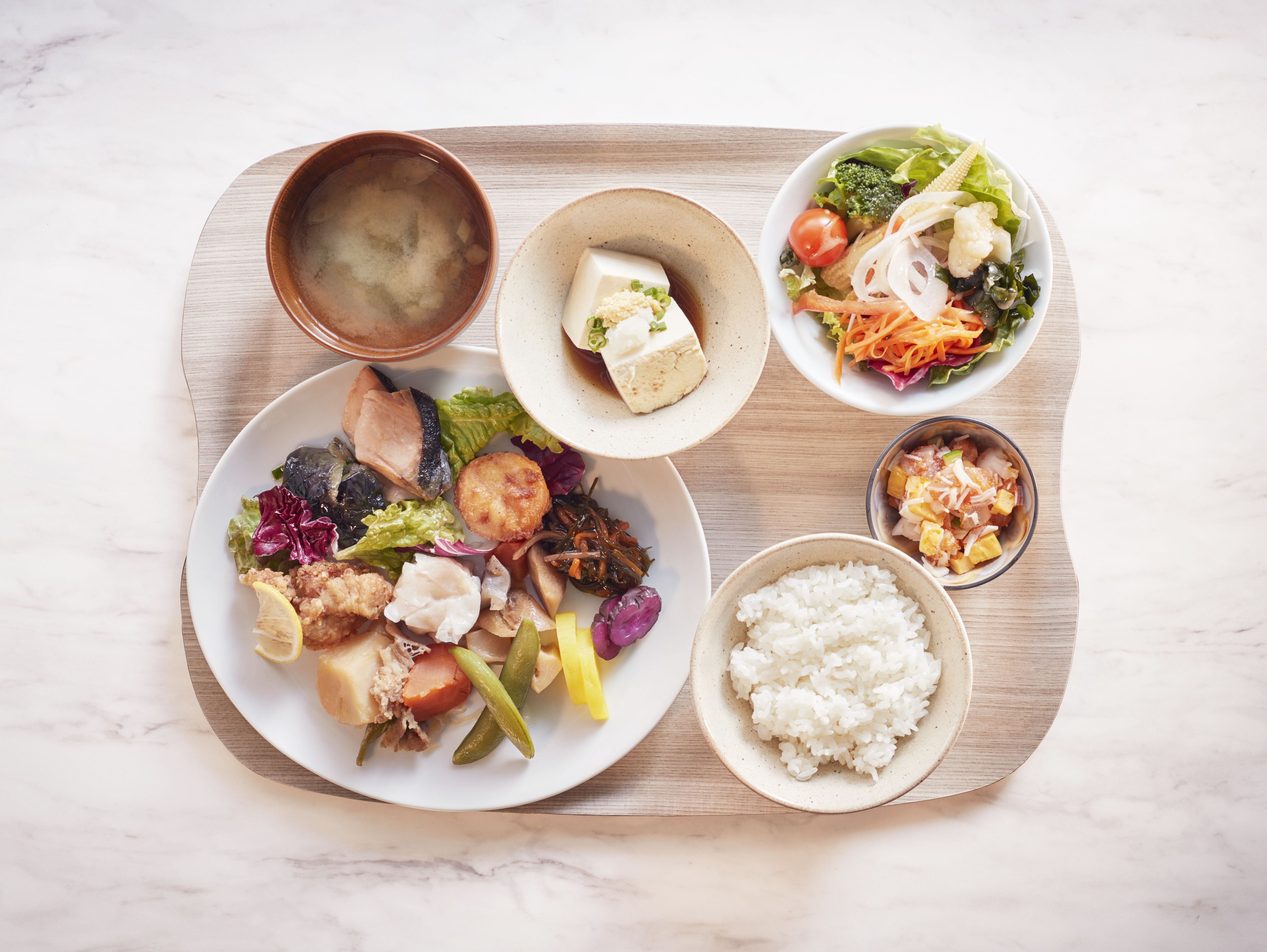 daily buffet breakfast (jpy 1980 per person)