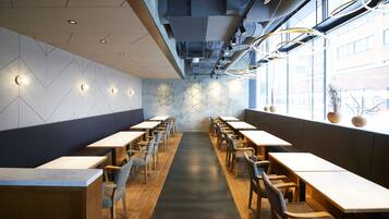 Sarapan prasmanan setiap hari (JPY 1980 per orang)